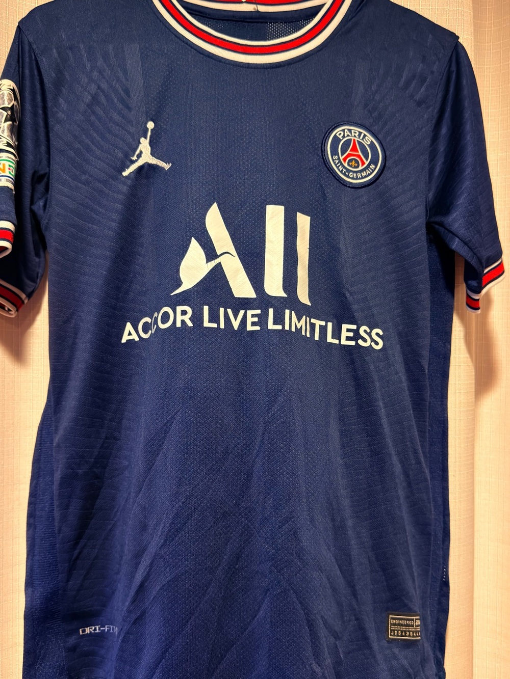 Paris Saint Germain Messi # 30 pre owed great conditions